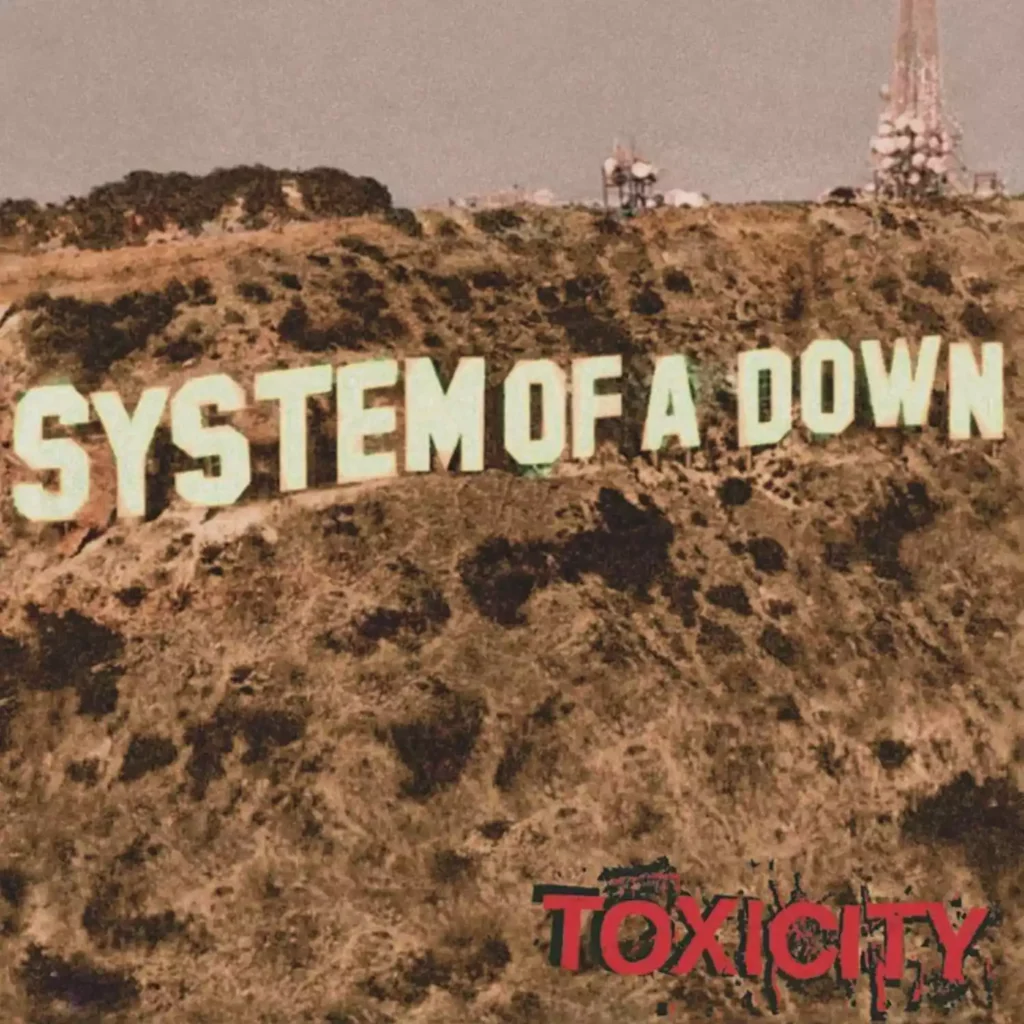 کاور رسمی آلبوم Toxicity از System of a Down منتشرشده در سال ۲۰۰۱